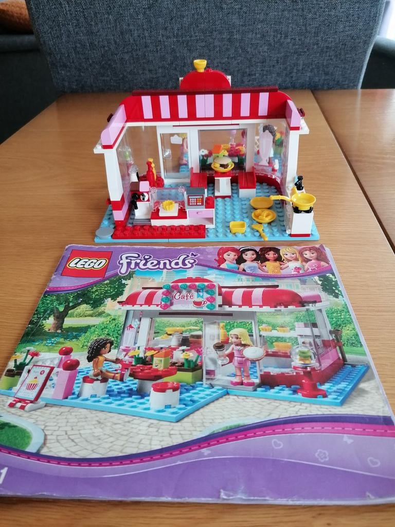 Diverse LEGO Friends sets met boekjes, Ophalen of Verzenden, Zo goed als nieuw, Complete set, Lego