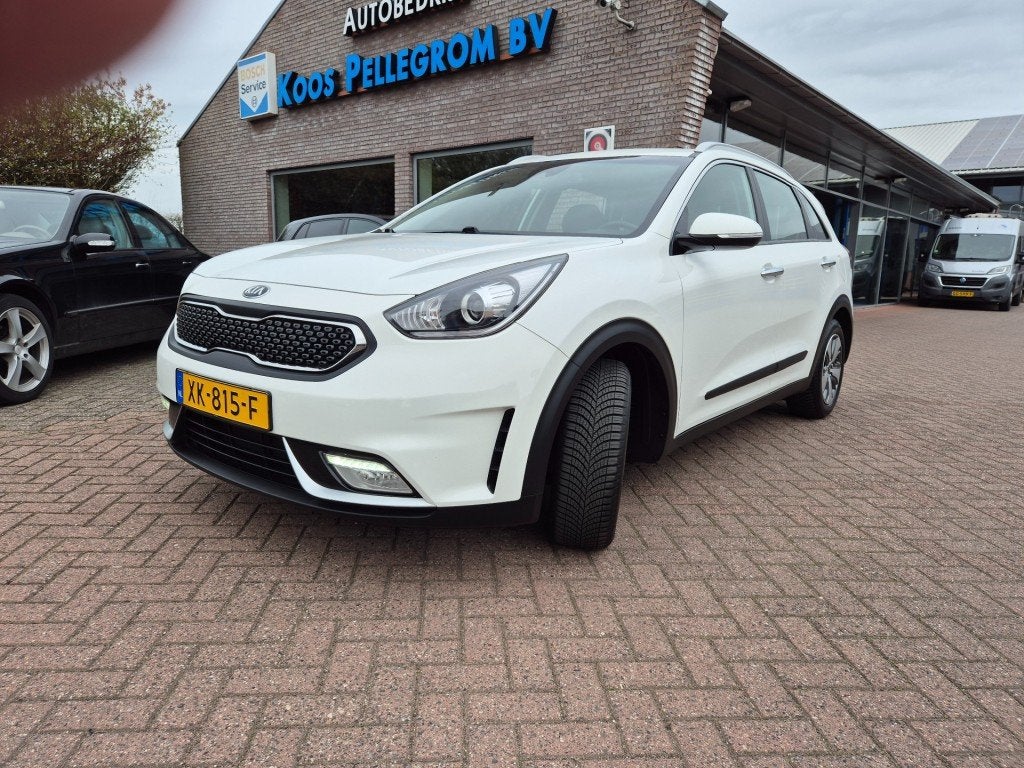 Kia NIRO 1.6 GDI H. COMFORTL., Auto's, Kia, 1580 cc, Wit, Origineel Nederlands, 1390 kg
