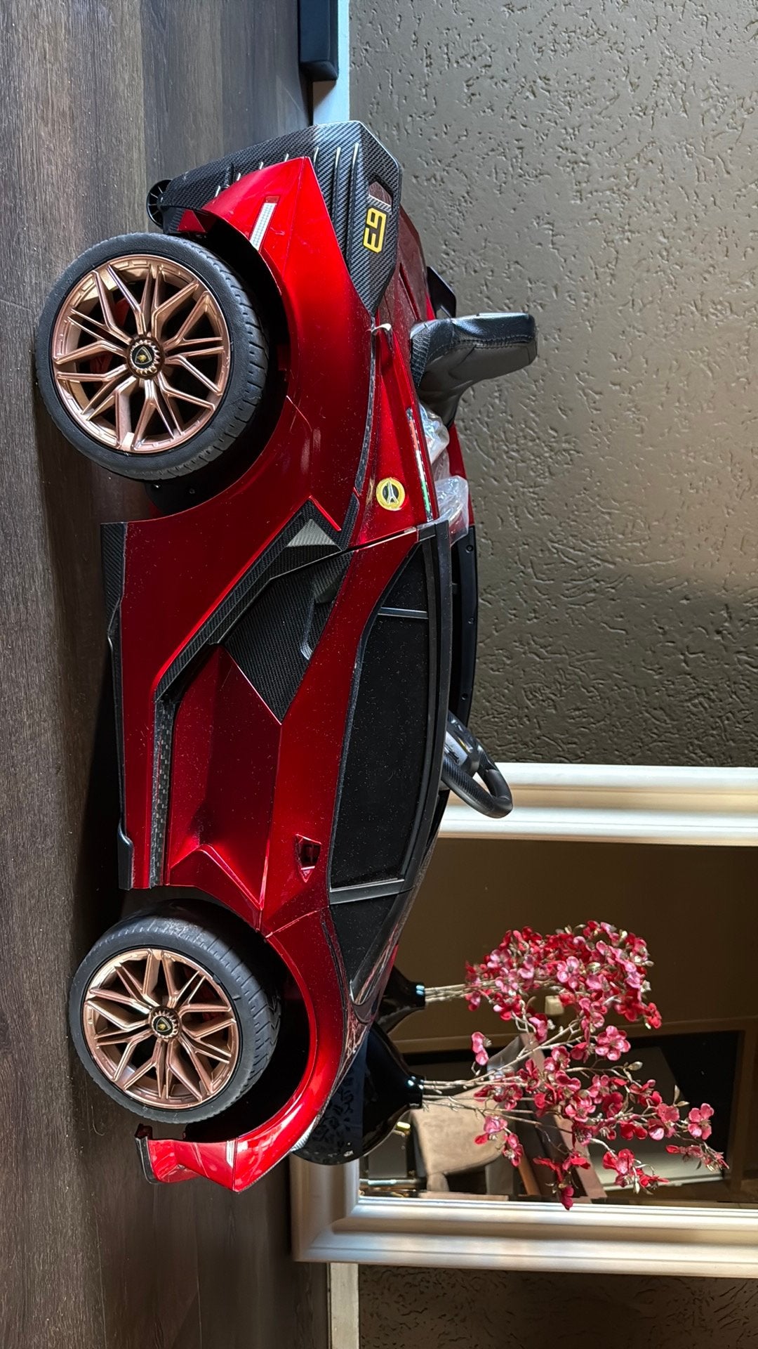 Kinderauto Lamborghini sian 12 volt rood, Ophalen, Gebruikt