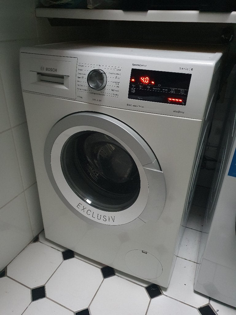 Bosch wasmachine serie 6, Witgoed en Apparatuur, Ophalen, 1200 tot 1600 toeren, 8 tot 10 kg, Zo goed als nieuw