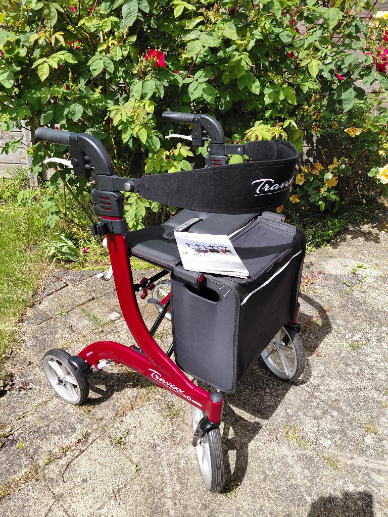 Rollator Travixx DeLuxe maat M, Diversen, Ophalen, Lichtgewicht, Zo goed als nieuw