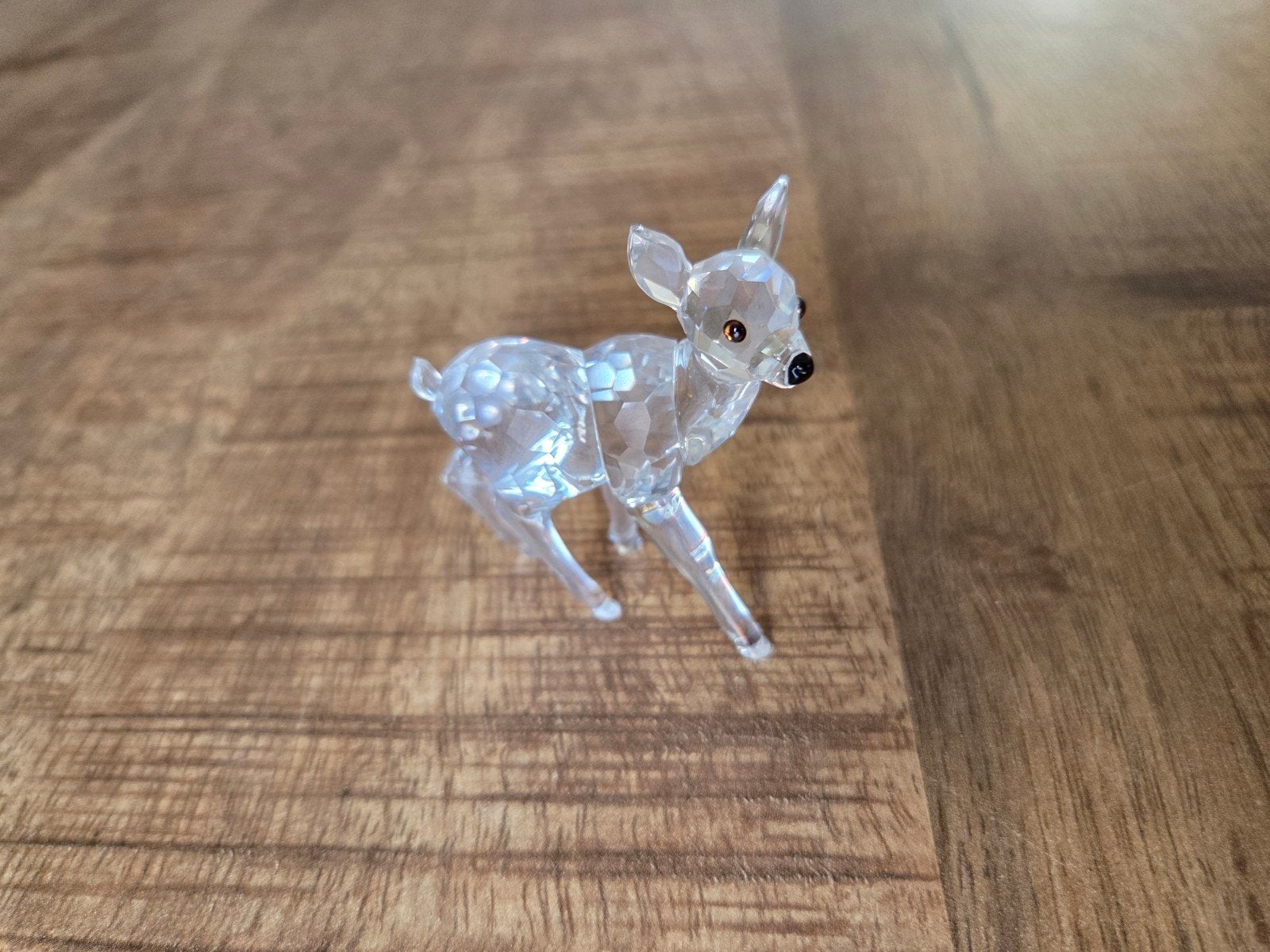 Swarovski hertje - Kristallen beeldje, Ophalen of Verzenden, Zo goed als nieuw, Figuurtje
