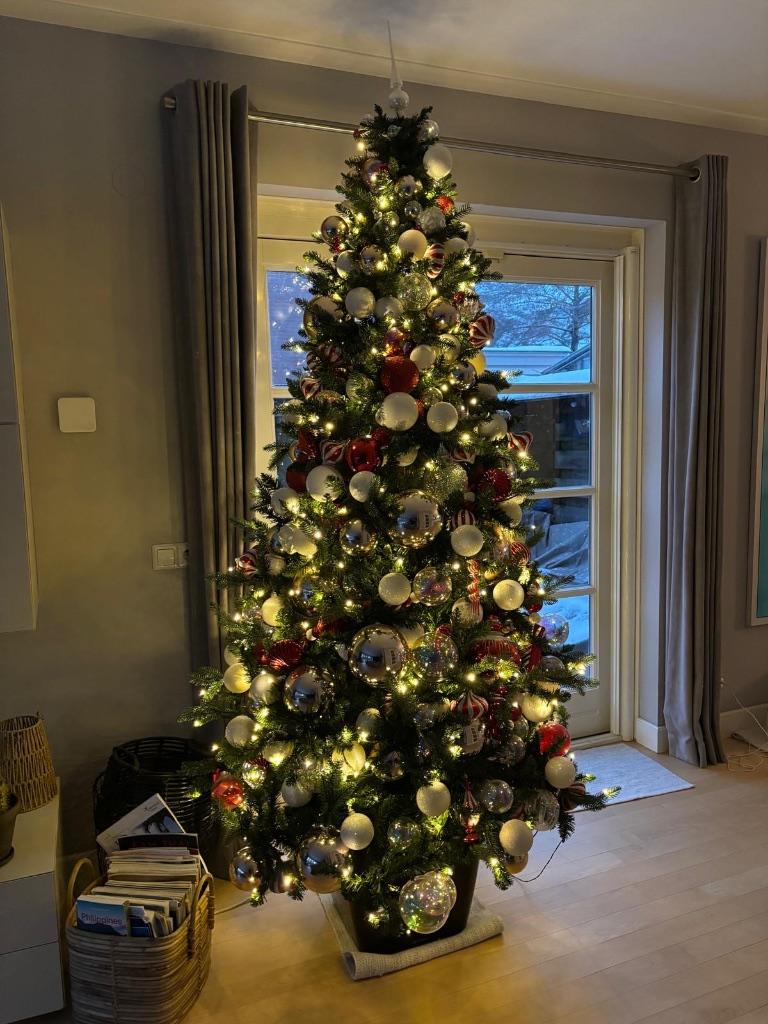 Kerstboom Kant en Klaar, Ophalen, Zo goed als nieuw