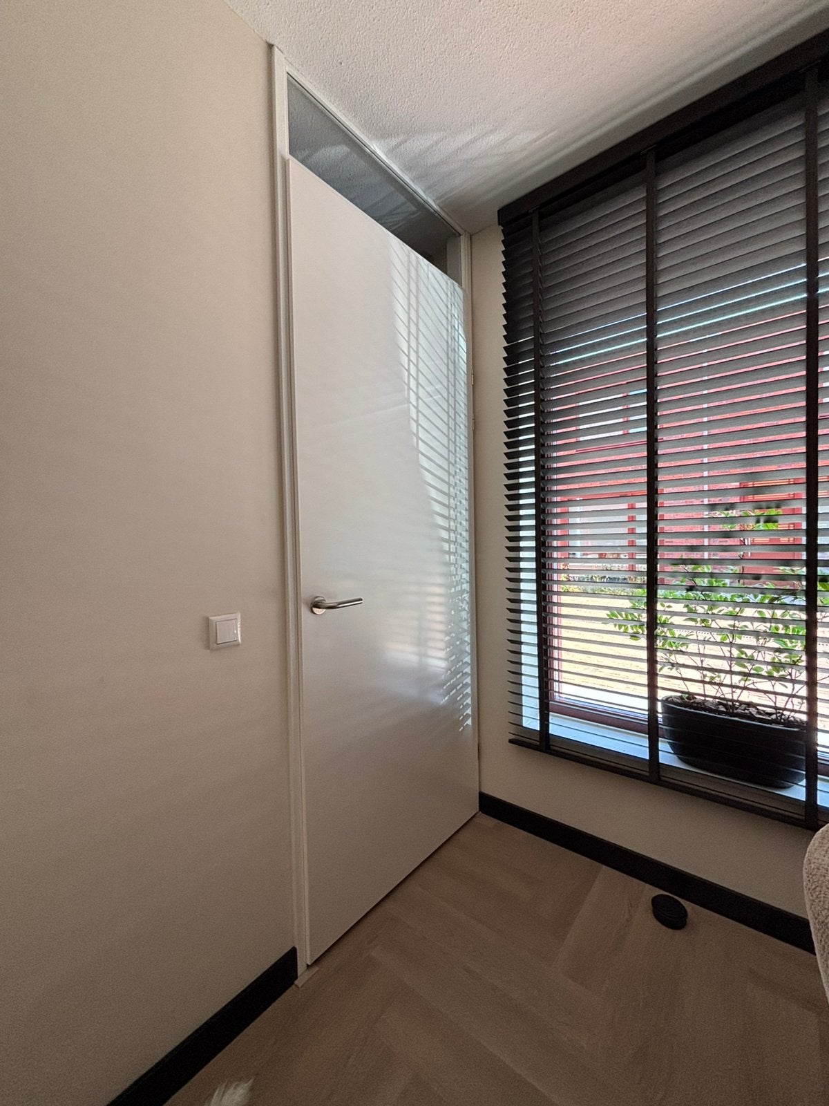 Binnendeur Svedex, Ophalen, 200 cm of meer, Wit, Zo goed als nieuw