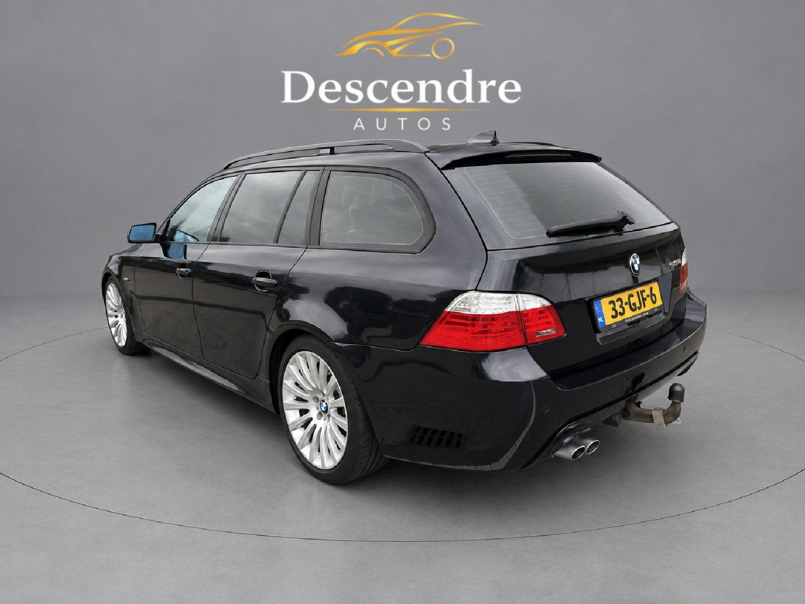 BMW 5 Serie Touring 530i M sport youngtimer (bj 2008), Auto's, Achterwielaandrijving, Gebruikt, Zwart, 2000 kg