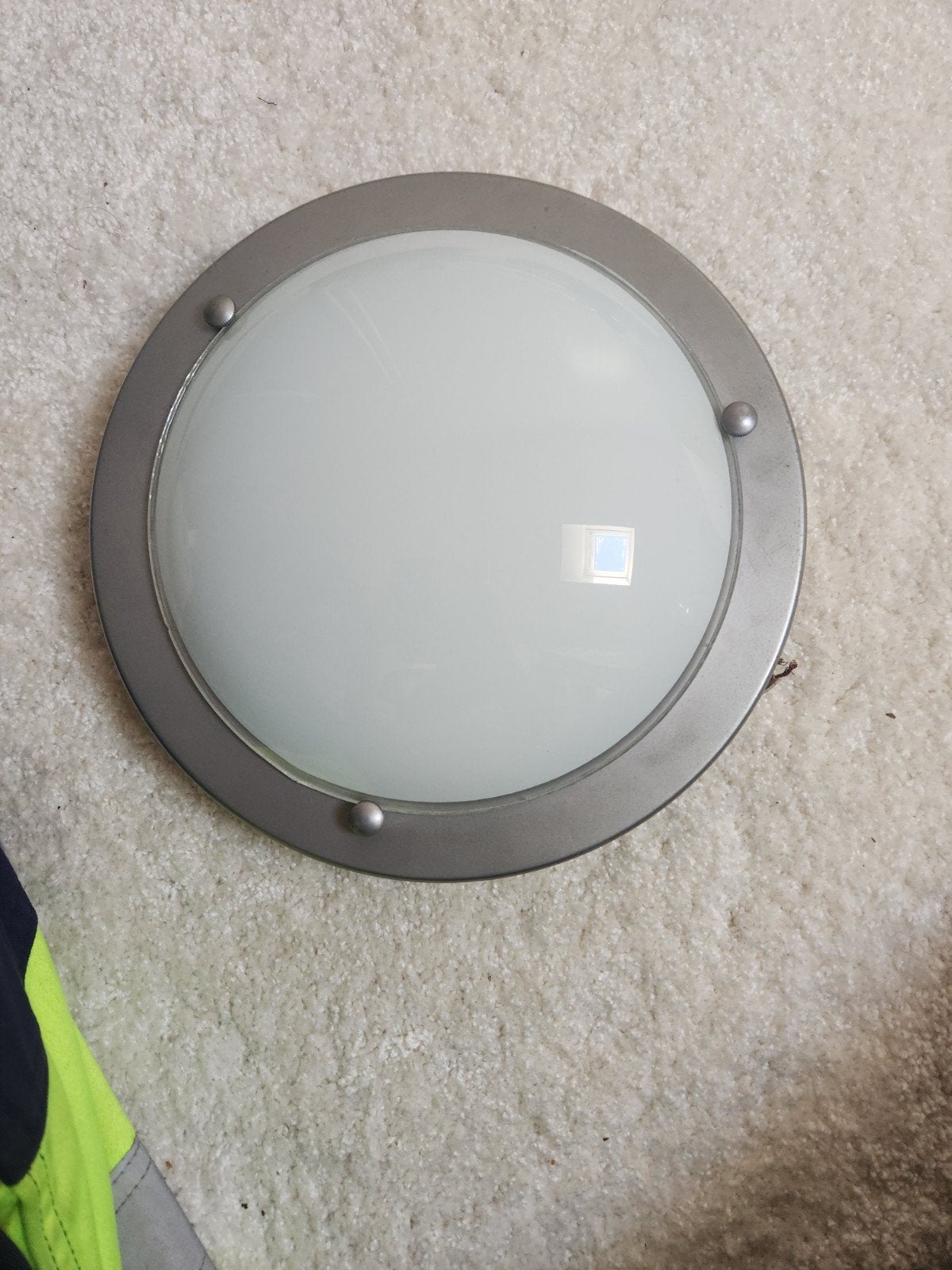 Plafondlamp met melkglas en metalen rand, Metaal, Overige merken, Gebruikt, Ophalen of Verzenden