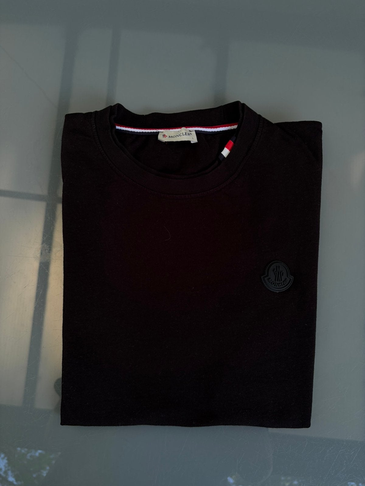 Moncler shirt, Ophalen of Verzenden, Zo goed als nieuw, Maat 52/54 (L), Zwart