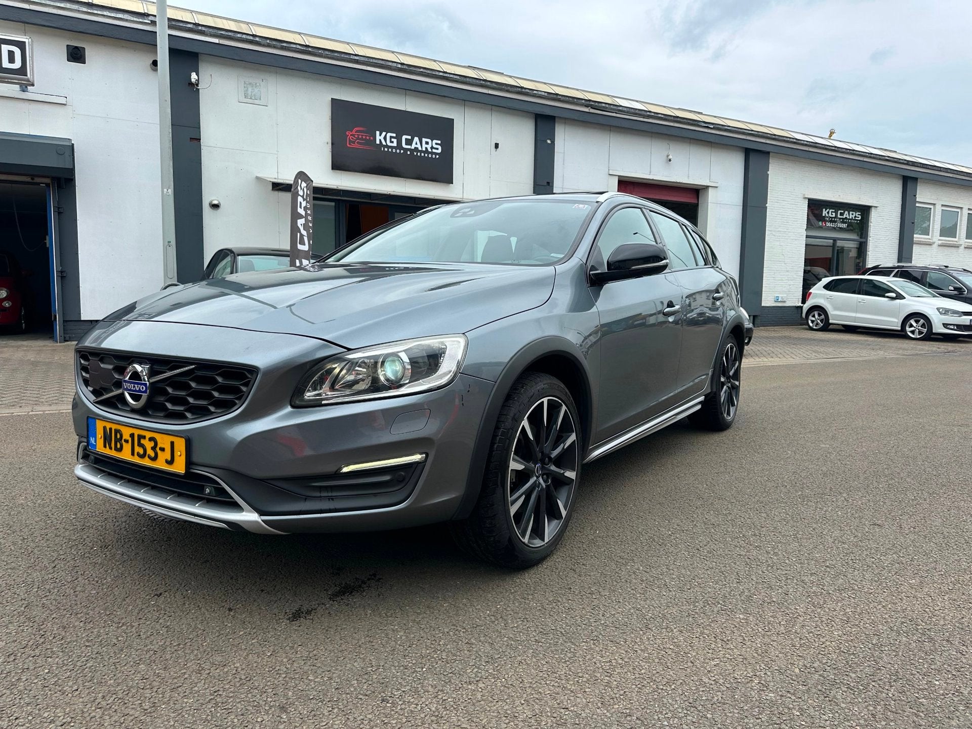 Volvo V60 Cross Country 2.0 D4 Summum, Euro 6, 1969 cc, Diesel, 1565 kg