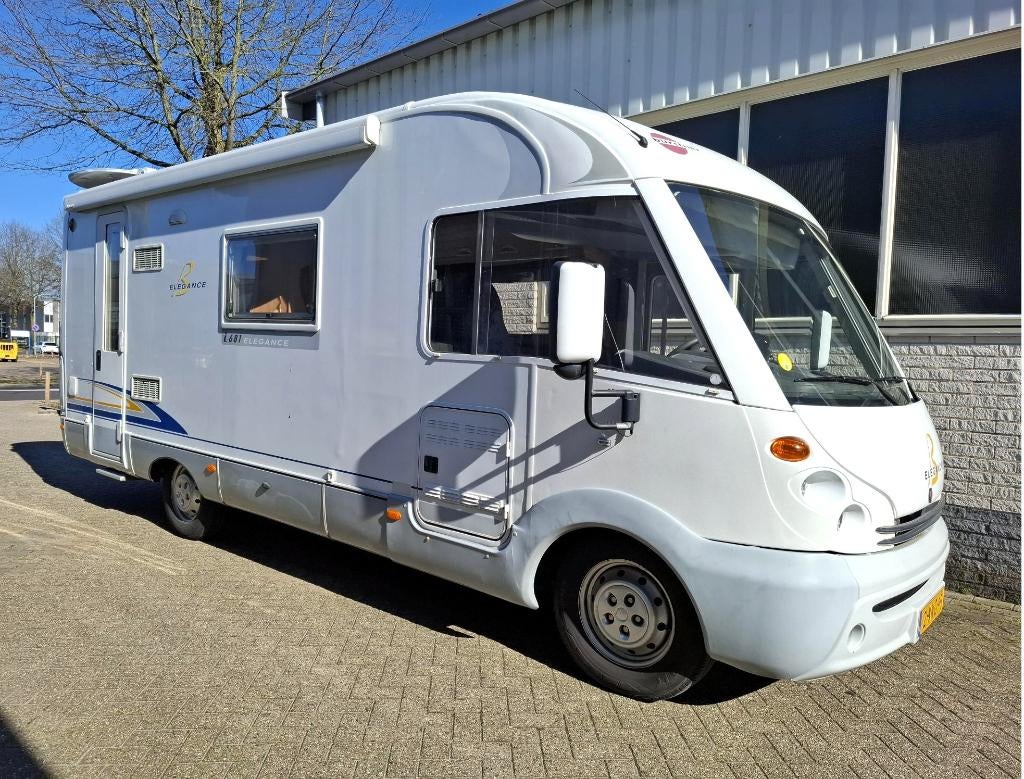 Burstner Elegance camper van 2003, Caravans en Kamperen, Campers, Integraal, Luifel, Ringverwarming, Fiat