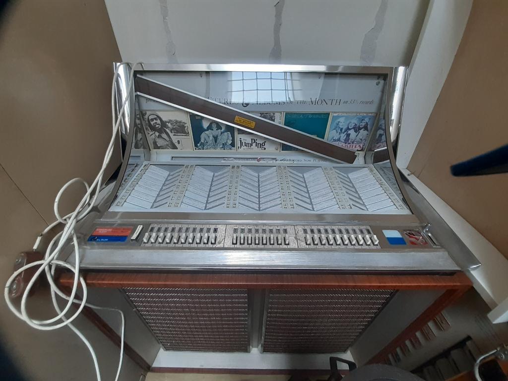 Seeburg jukebox, Verzamelen, Automaten | Jukeboxen, Zo goed als nieuw, 1960 tot 1970, Seeburg, Ophalen