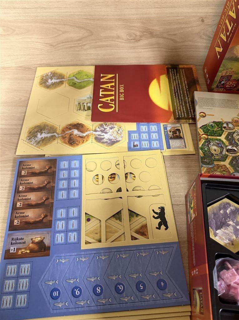 catan big box - 999 games - s6507, Verzenden, Zo goed als nieuw