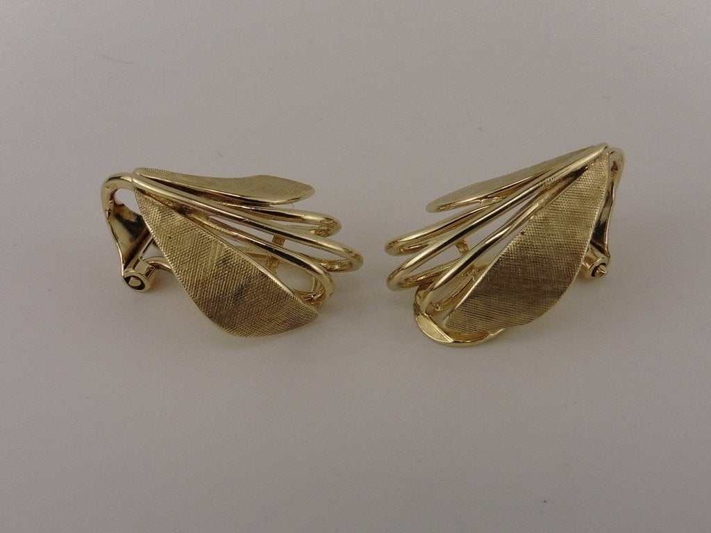 Gouden oorclips                                         G111, Sieraden, Tassen en Uiterlijk, Oorbellen, Gebruikt, ., Ophalen of Verzenden