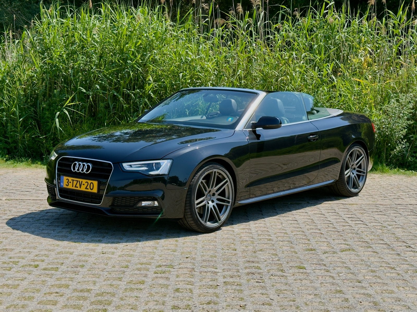 Audi A5 Cabriolet 2.0 TFSI S-Tronic 211 PK S-Line|20“ |Xenon, Zwart, 4 cilinders, 4 stoelen, Zwart