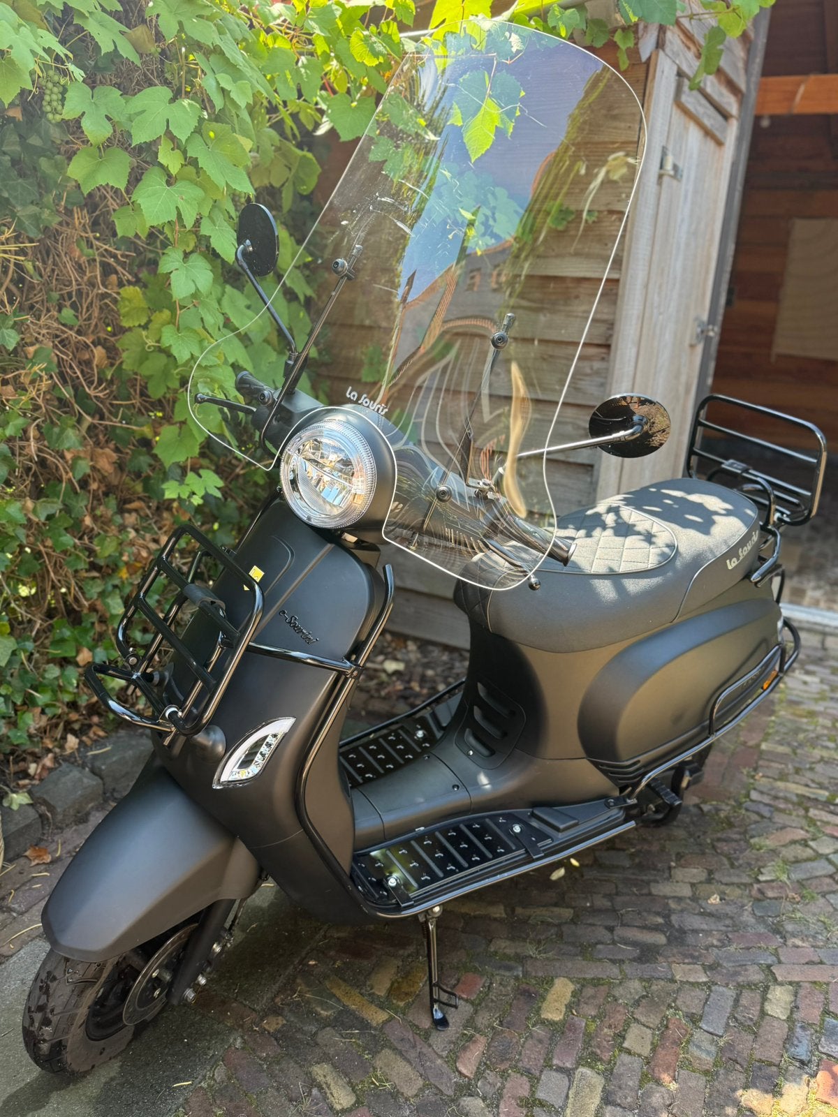 Elektrische scooter E-Sourini Bosch, Fietsen en Brommers, Scooters | Overige merken, Zo goed als nieuw, Maximaal 45 km/u, Elektrisch