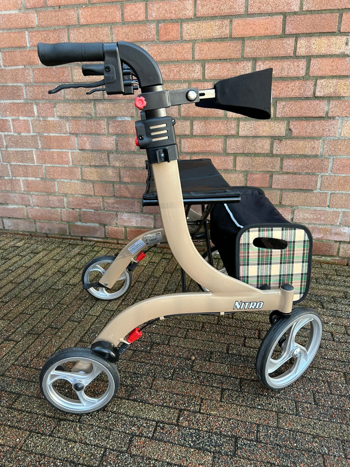 Rollator (Nitro), Ophalen, Opvouwbaar, Gebruikt