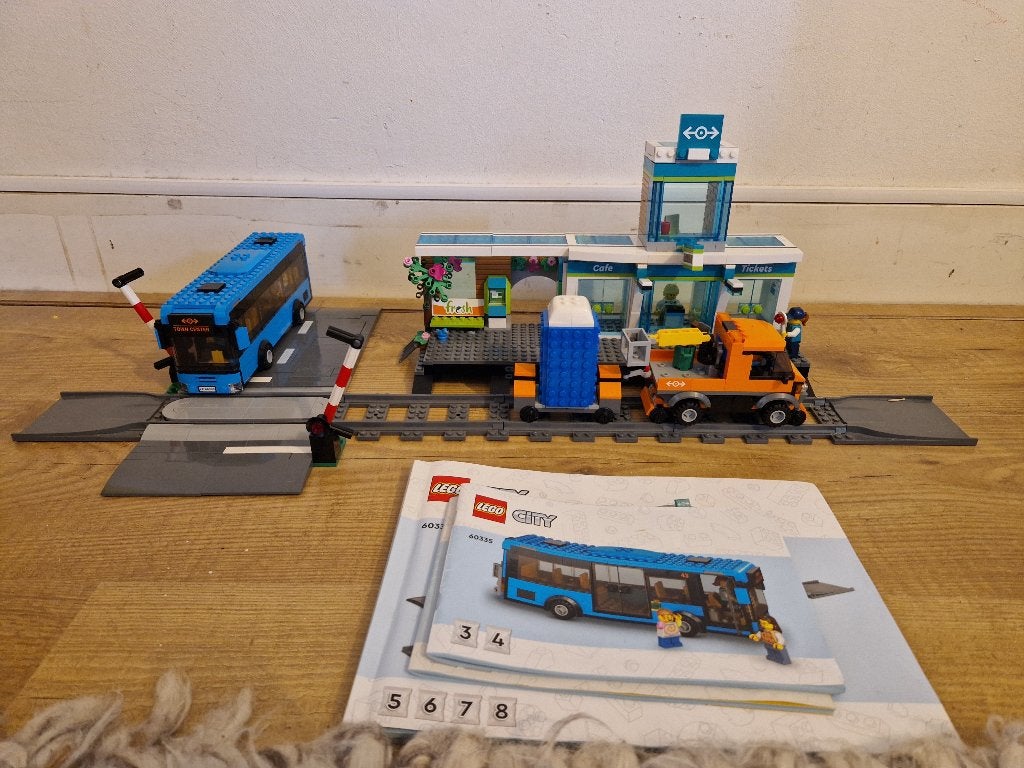Lego city treinstation 60335, City, Lego, Nieuw, Ophalen of Verzenden