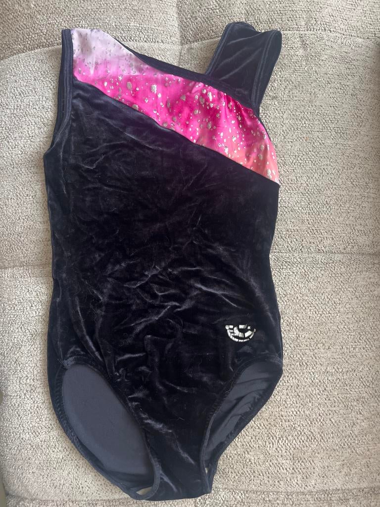 Turnpakje zwart met roze/paars, maat S/M, Gebruikt, Zwart, Maat 36 t/m 42, Ophalen of Verzenden