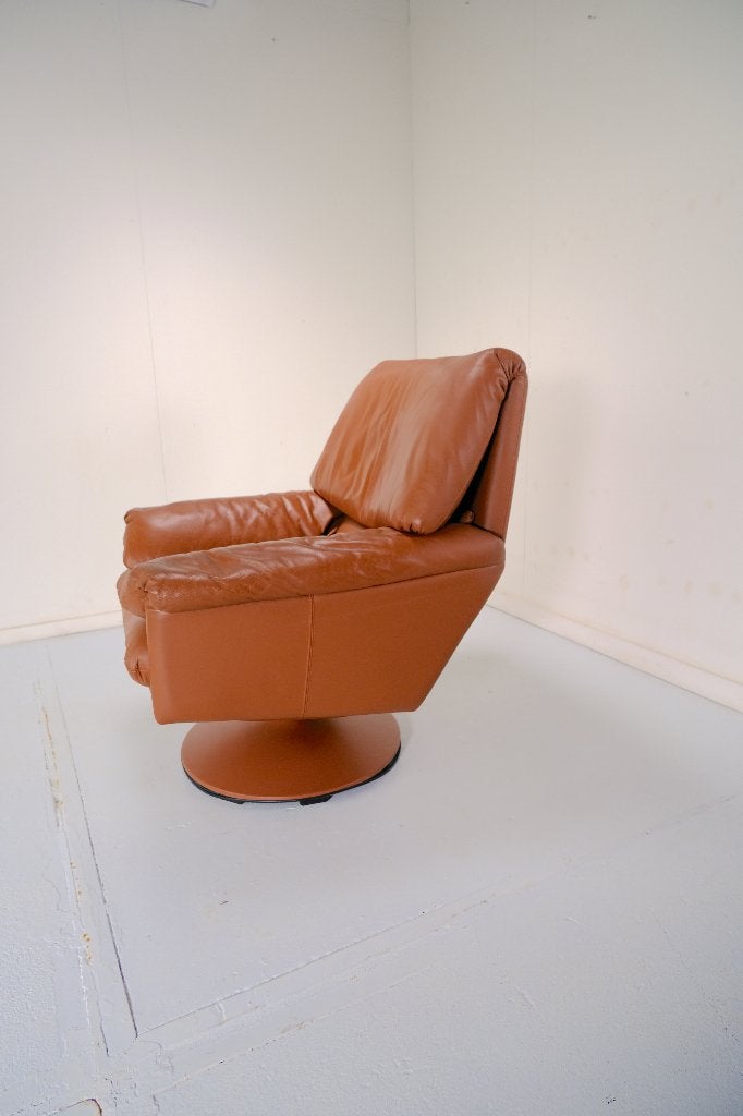 Fauteuil (Leolux, CeCe, draai), Huis en Inrichting, Ophalen, Gebruikt, 75 tot 100 cm, 75 tot 100 cm