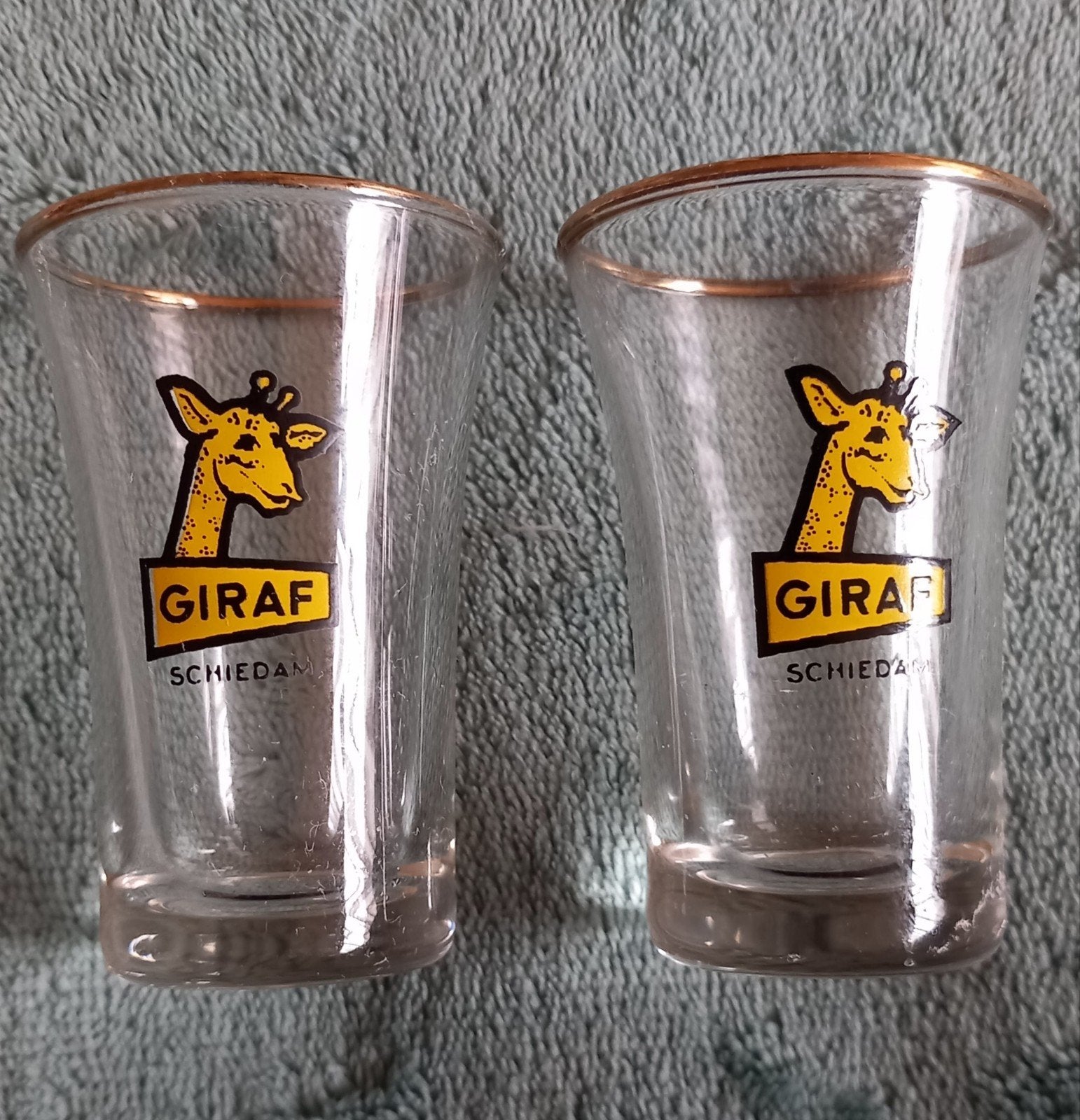 Uniek v Verzamelaars 2 Vintage '50 Giraf Schiedam Glaasjes, Verzamelen, Ophalen of Verzenden, Zo goed als nieuw, Borrel- of Shotglas