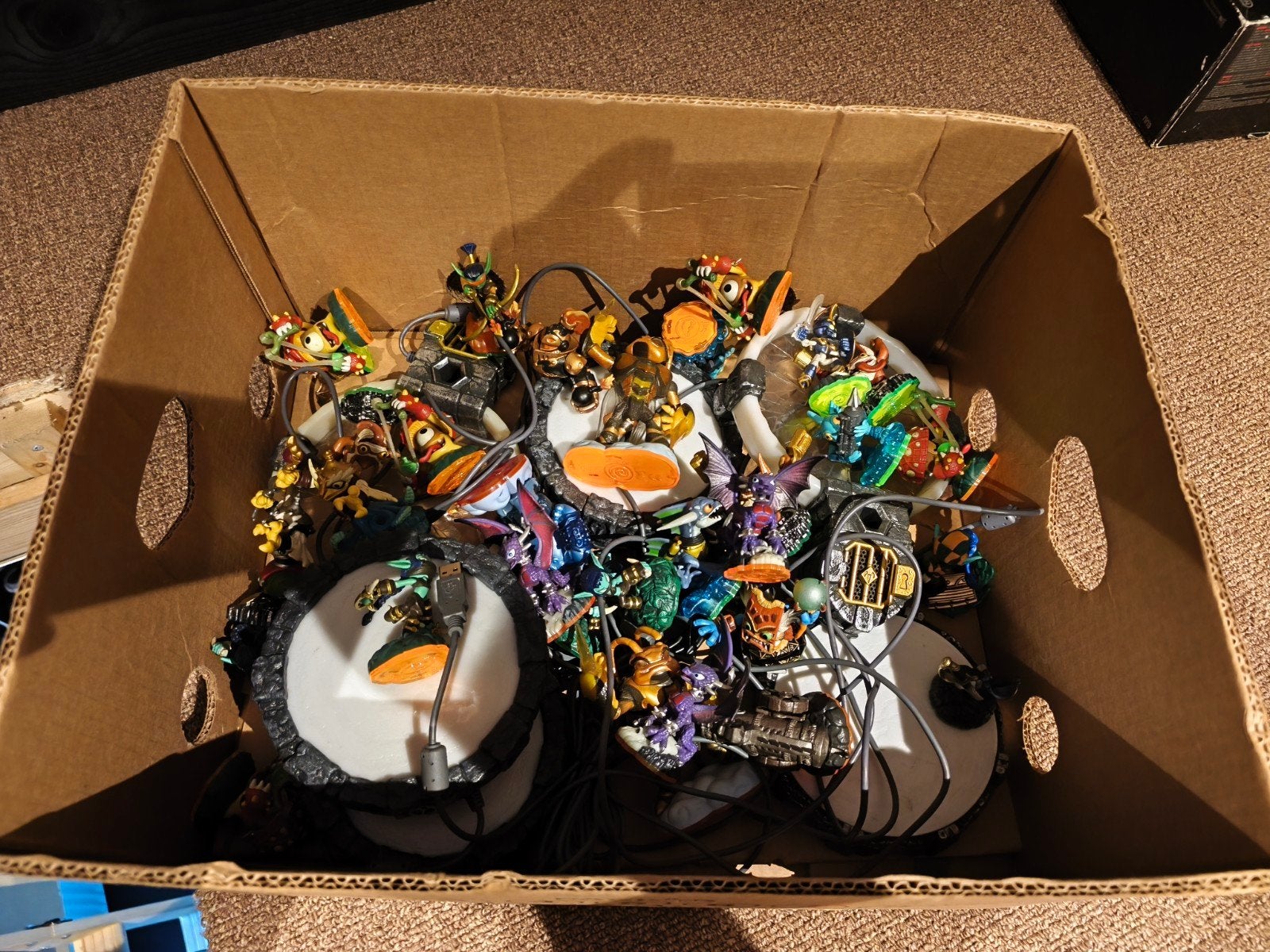 doos met skylanders