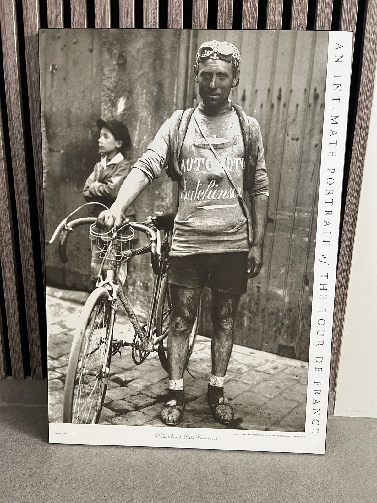 Vintage Tour de France Poster - 'An Intimate Portrait', Ophalen, Poster, Fotografie, Ingelijst