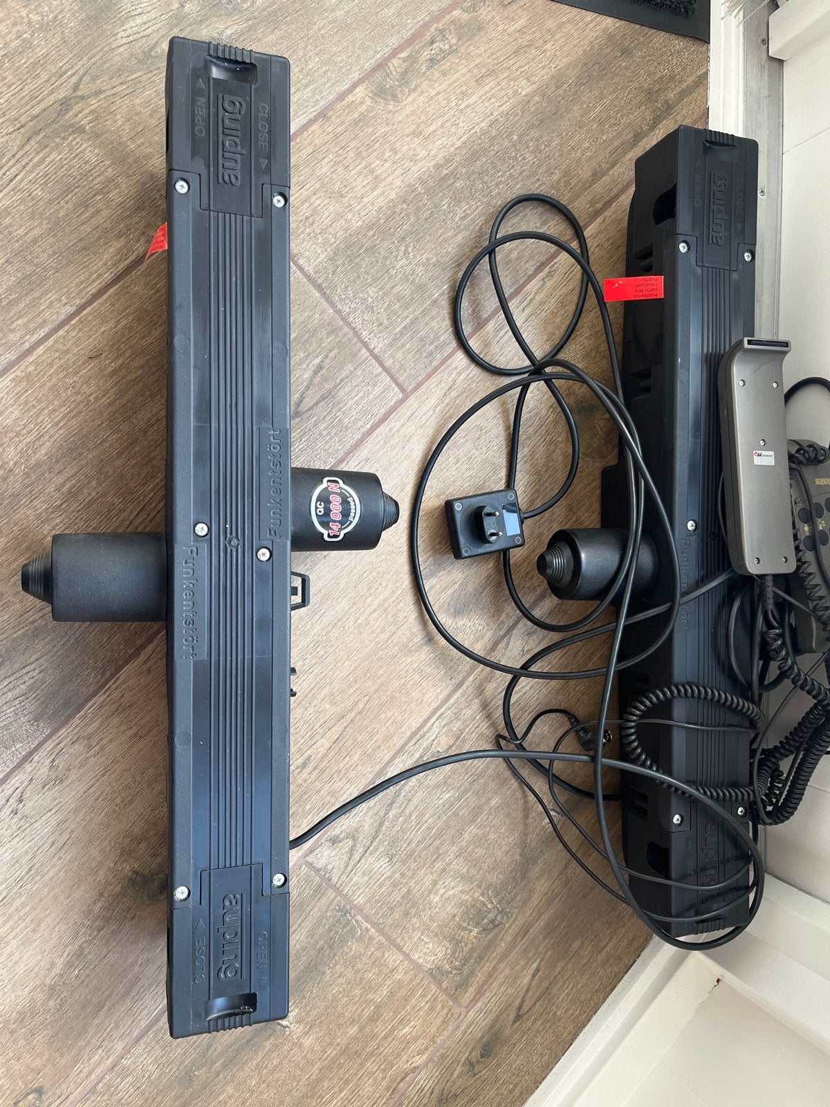 Auping Auronde bedmotoren met afstandsbediening, Huis en Inrichting, Slaapkamer | Bedden, Ophalen, Gebruikt, Zwart, Overige maten
