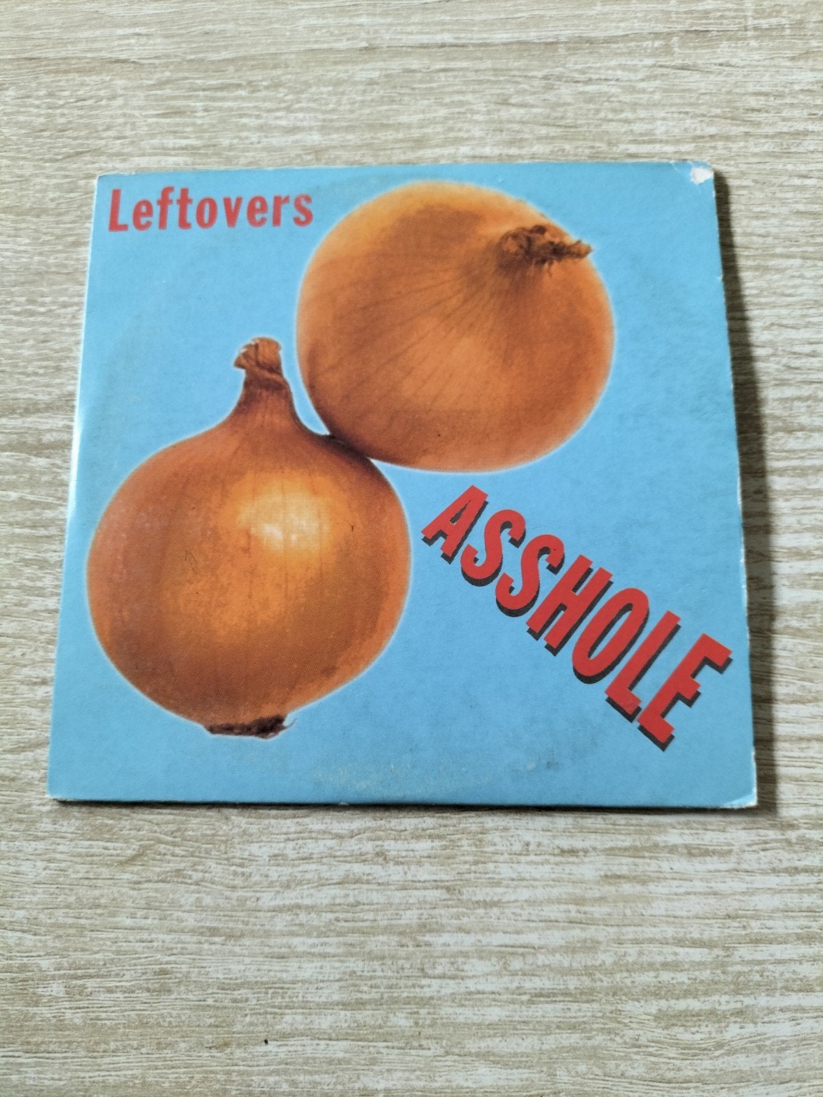 Leftovers - asshole, Ophalen of Verzenden, Nederlandstalig