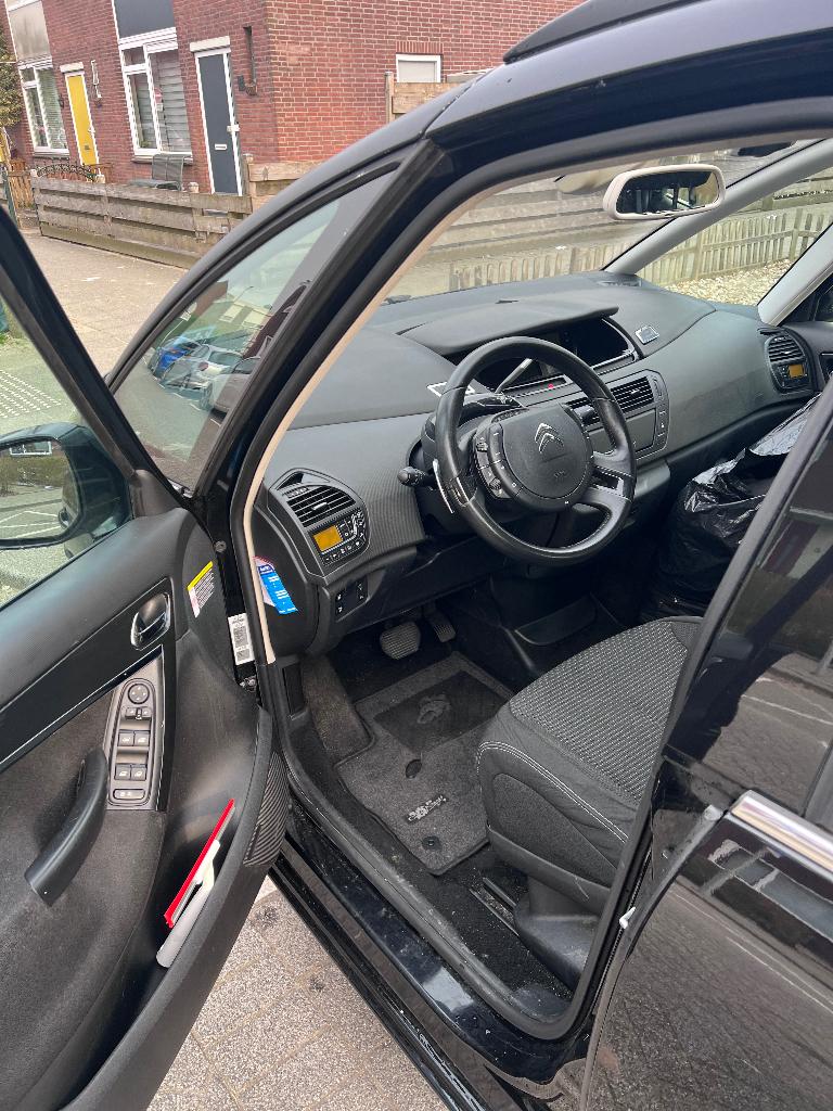 Citroën Picasso, Ophalen