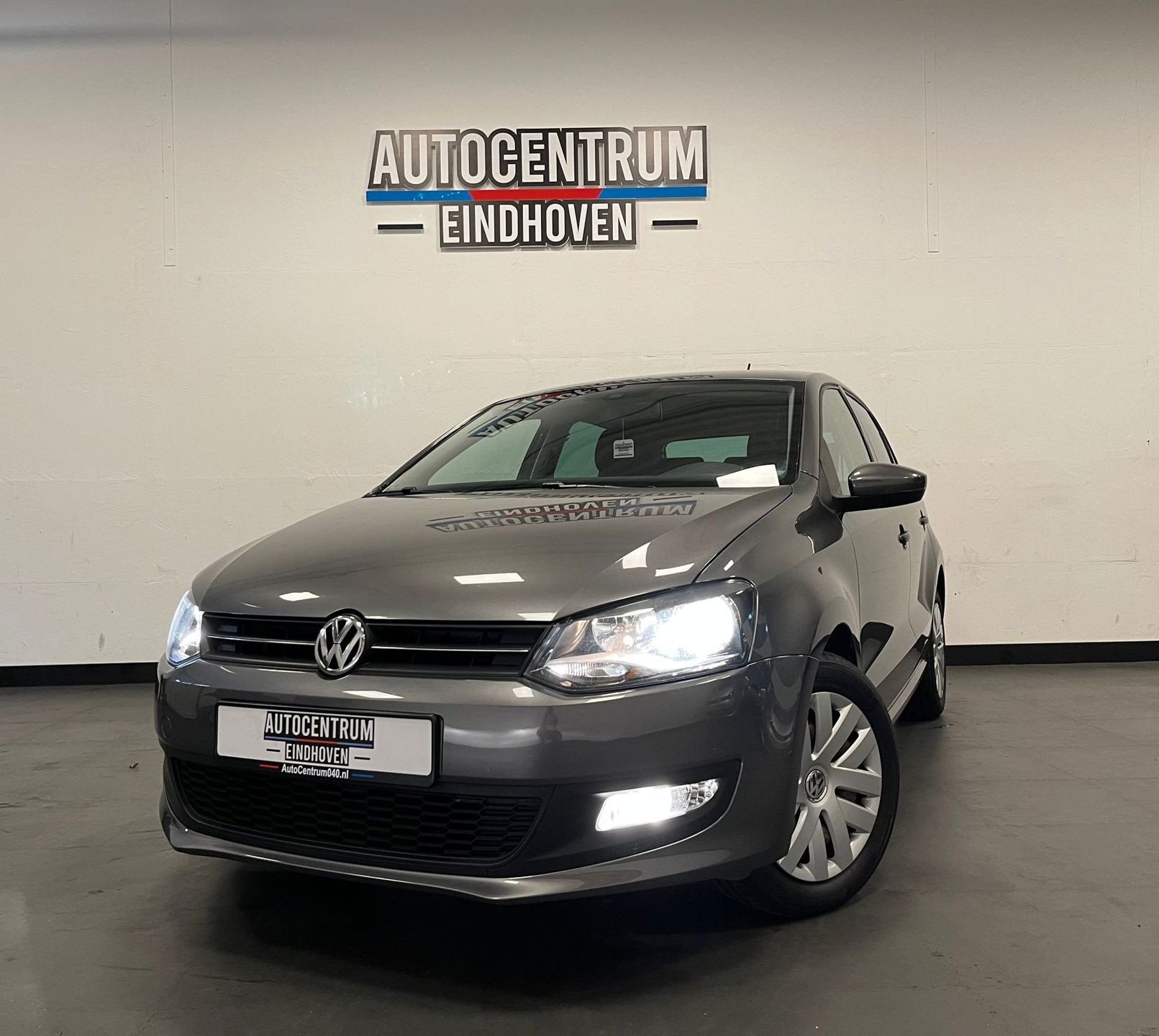 Volkswagen Polo 1.2 TSI Comfortline AircoICruiseIsensorICarp, Voorwielaandrijving, Stof, Gebruikt, Zwart