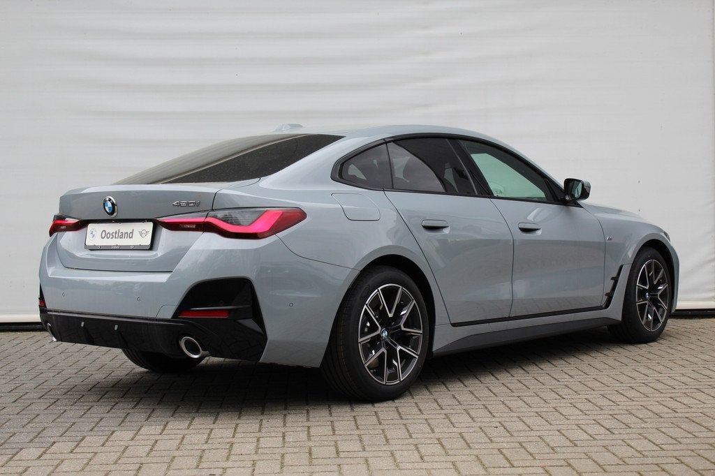 BMW 4 Serie Gran Coupé 420i M Sport Automaat / Achteruitrij, Auto's, BMW, Automaat, 1998 cc, Zwart, Bedrijf
