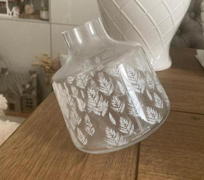 Te koop; glazen vaasje Rivièra Maison, oude collectie, Ophalen of Verzenden, Nieuw, Glas