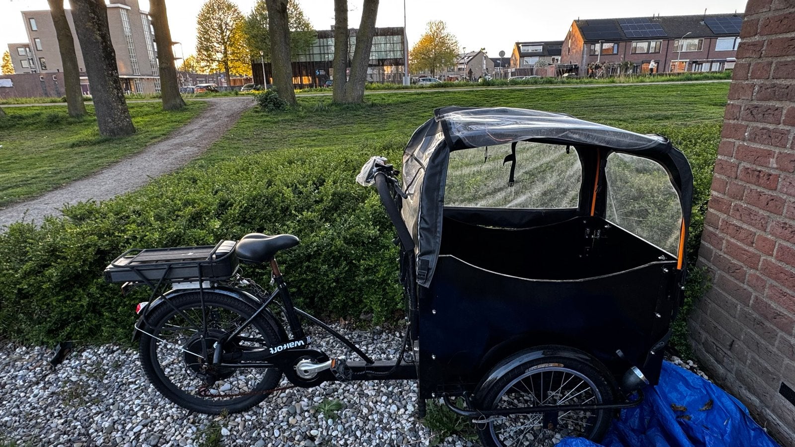 Qievvie Elektrische Bakfiets met Huif - Gebruikt, Gebruikt, Elektrisch, 2 kinderen, Trommelrem
