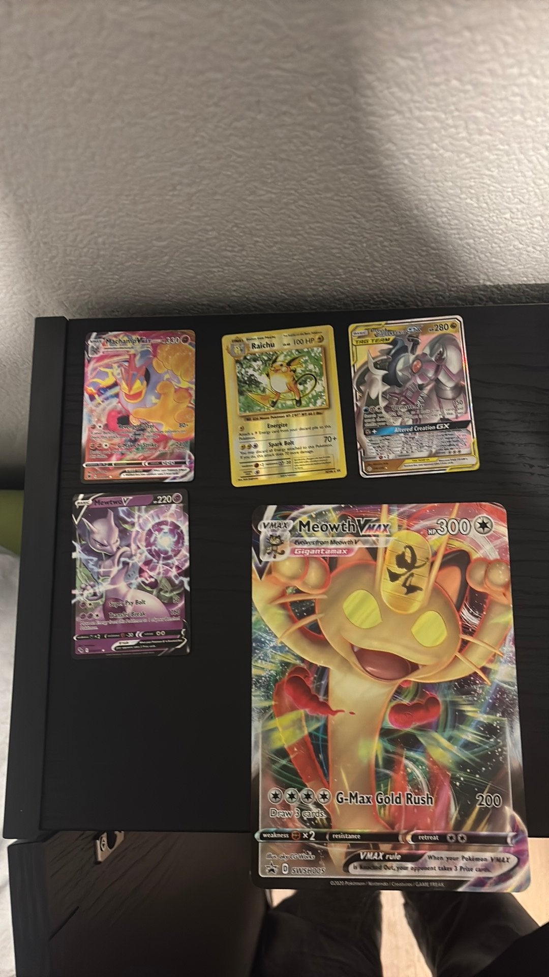 Pokémon Kaarten Collectie: Mewtwo V, Meowth VMAX, Raichu, Ophalen of Verzenden, Gebruikt, Meerdere kaarten