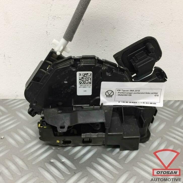 vw tiguan 2018 deurslot portierslot links achter 5na839015b, Gebruikt, Volkswagen, Volkswagen AG, Achter