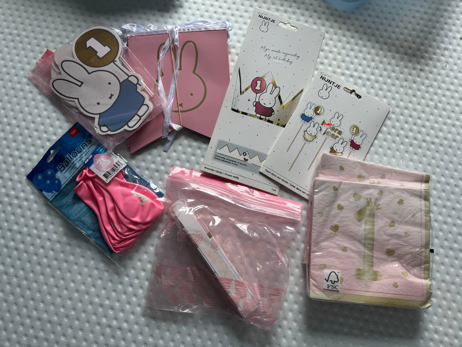 Nijntje 1e Verjaardag Feestpakket - Roze Decoratie Set, Ophalen of Verzenden, Nieuw, Feestartikel, Verjaardag