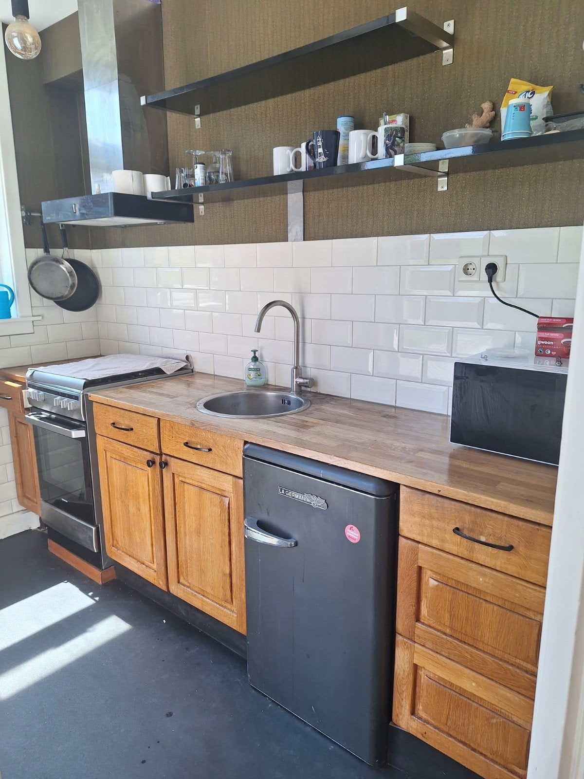 Keuken 280 cm met massief houten deurtjes en apparatuur, Ophalen, Gebruikt, Graniet of Steen, Hoekkeuken