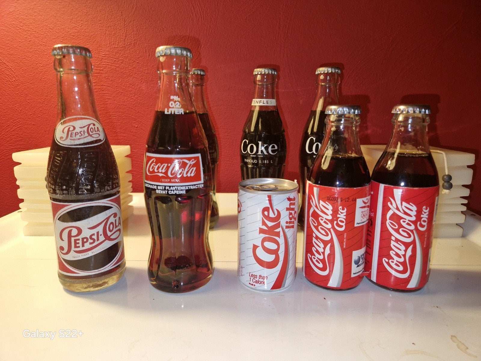 Vintage Coca-Cola en Pepsi Cola flessen en blikje, Verzamelen, Ophalen, Gebruiksvoorwerp