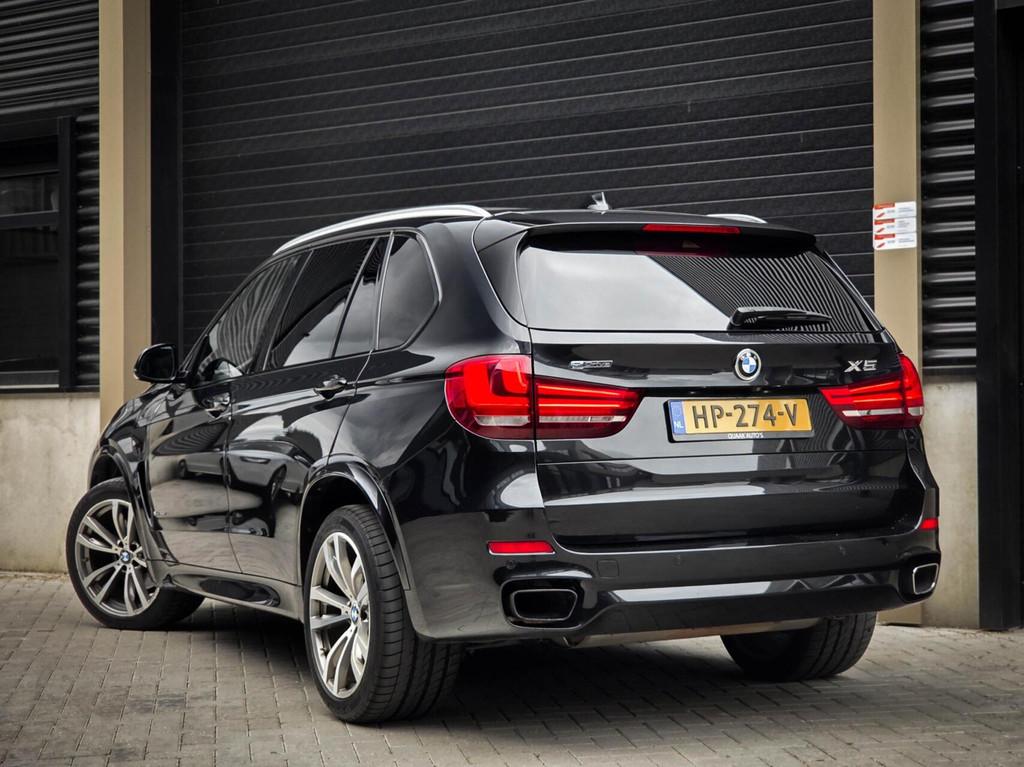 BMW X5 xDrive40e M-Sport | PANO | COMFORTZETELS | TREKHAAK |, Gebruikt, 4 cilinders, Zwart, Bedrijf