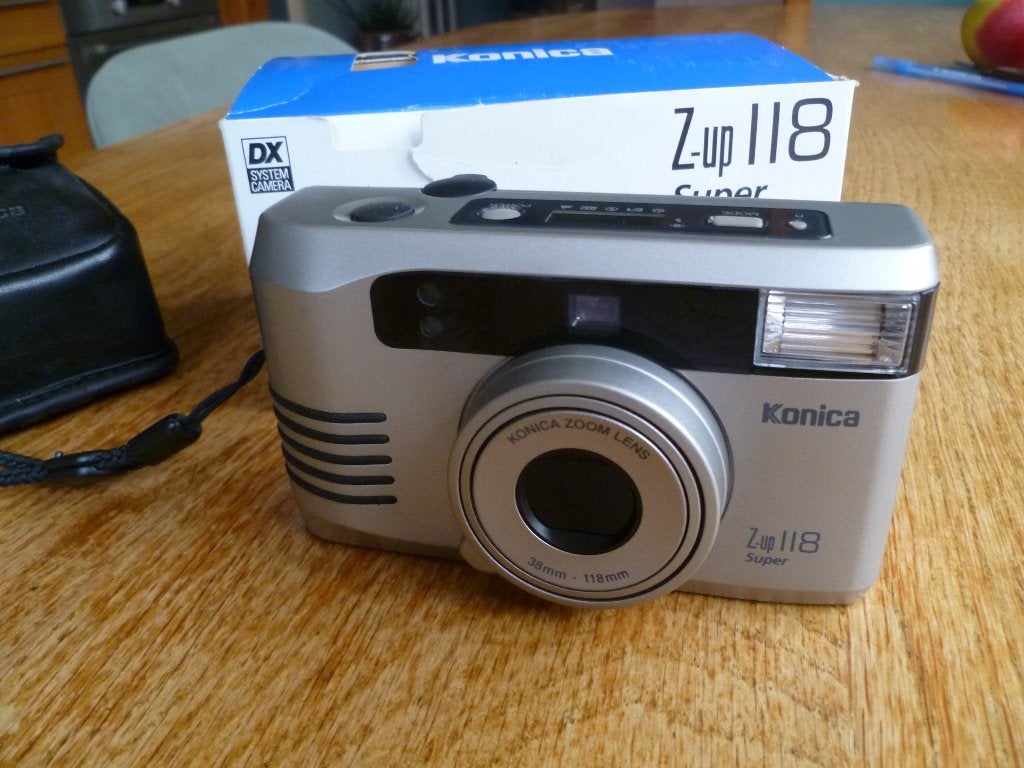 Fotocamera Konica, Ophalen of Verzenden, Gebruikt, Compact, Konica