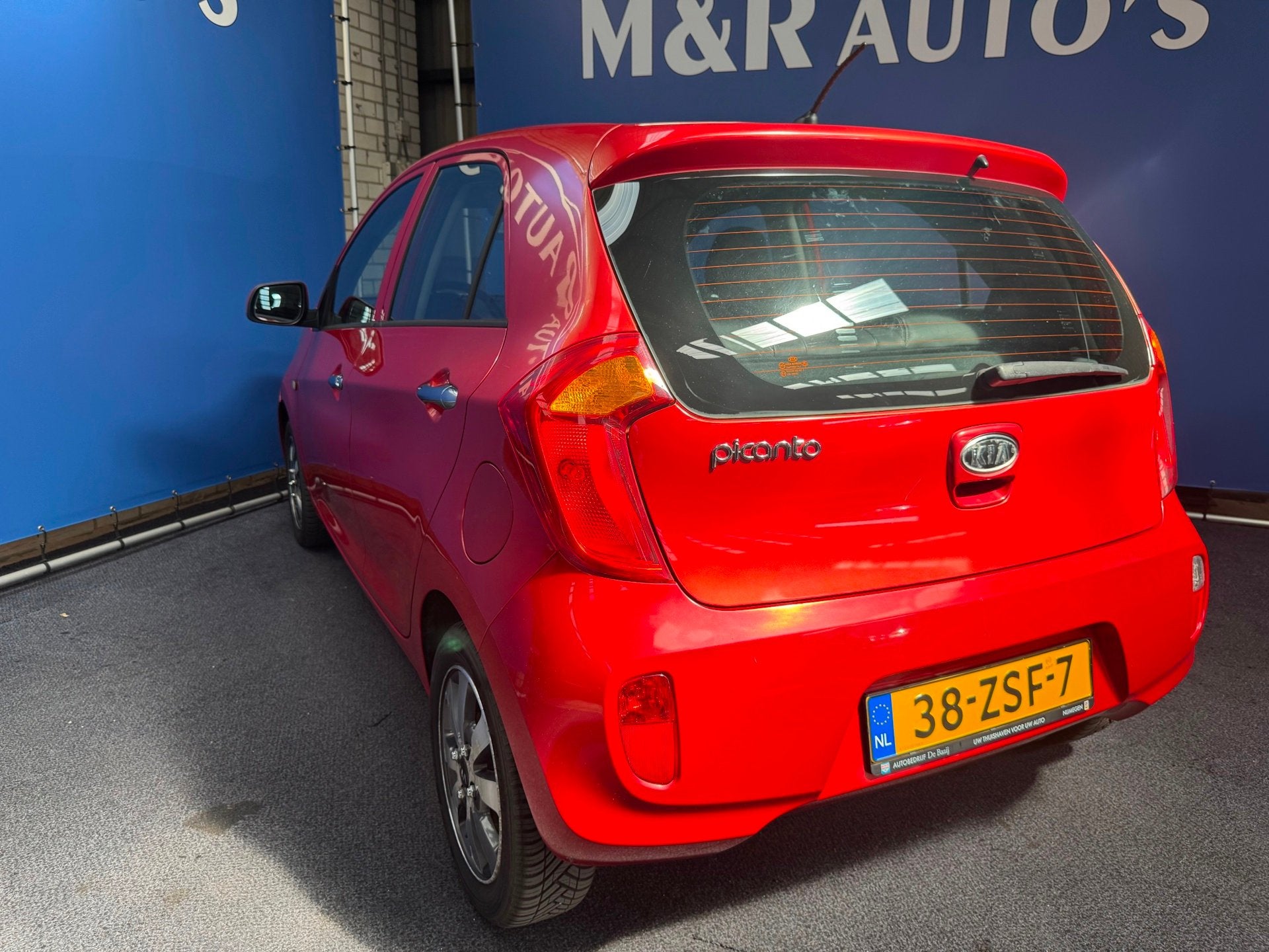 Foto 8 van Kia Picanto 1.0 CVVT Comfort Pack Airco-5DRS Nieuwe APK