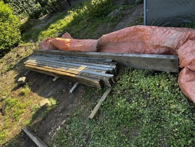 Houten balken, 8 x lengte 2800mm en 1 x lengte 3900mm., Doe-het-zelf en Verbouw, Hout en Planken, Ophalen, Gebruikt, 250 tot 300 cm