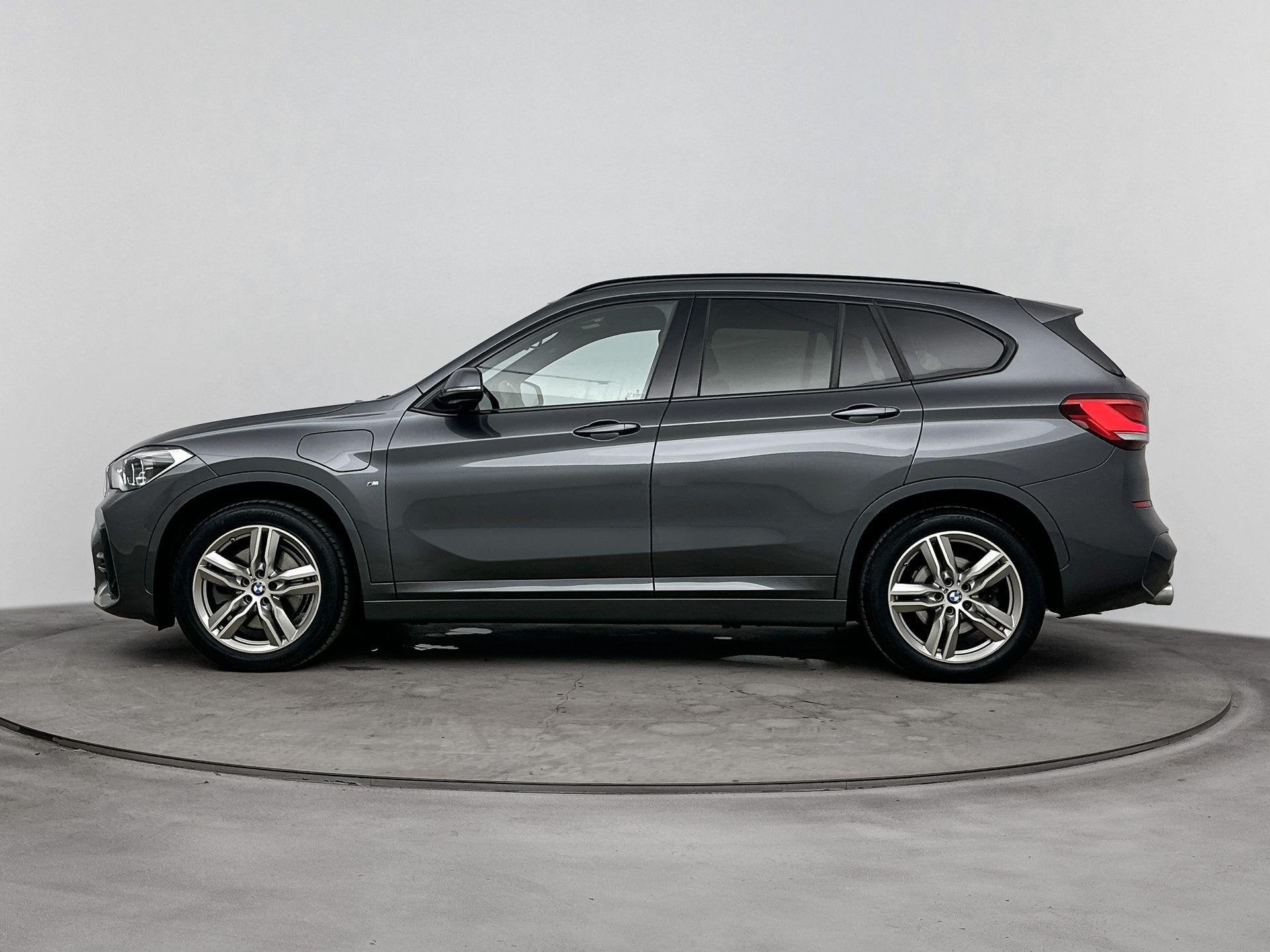 BMW X1 xDrive25e Executive Edition 221PK | Automaat | M-Spor, Auto's, Stof, Gebruikt, Plug-in hybride, Bedrijf