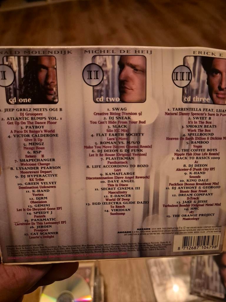 Three DJ's in a Box Vol. II - Dance Populair CD Boxset, Ophalen of Verzenden, Gebruikt, Dance Populair, Boxset