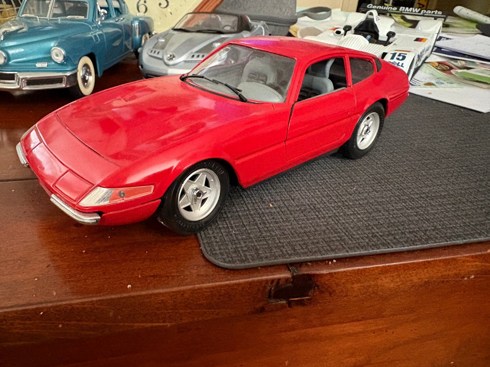 Ferrari. 365. Gtb / 4 Daytona.     GODI, Ophalen of Verzenden, Zo goed als nieuw, Bburago