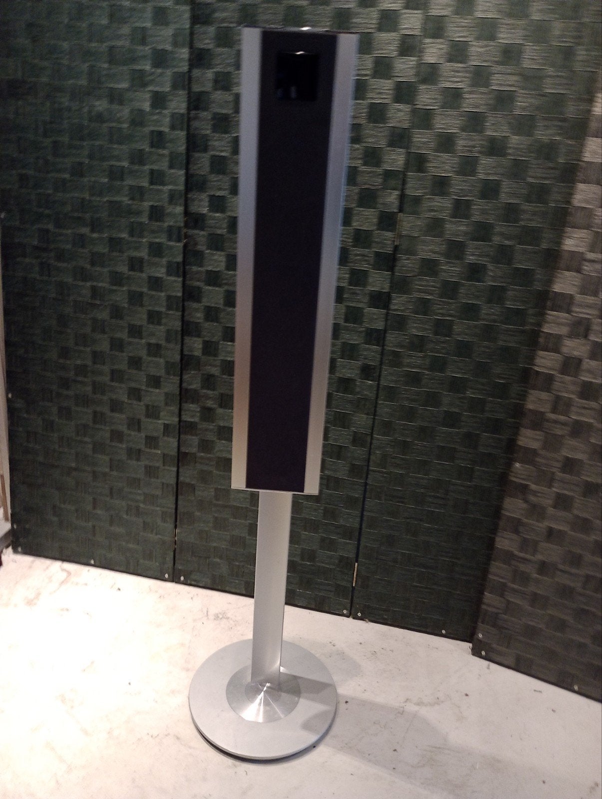 Sony SS-TSLF-1. Aluminium designzuil luidspreker, Audio, Tv en Foto, Luidsprekers, Ophalen, Vloerstaande luidspreker, Gebruikt