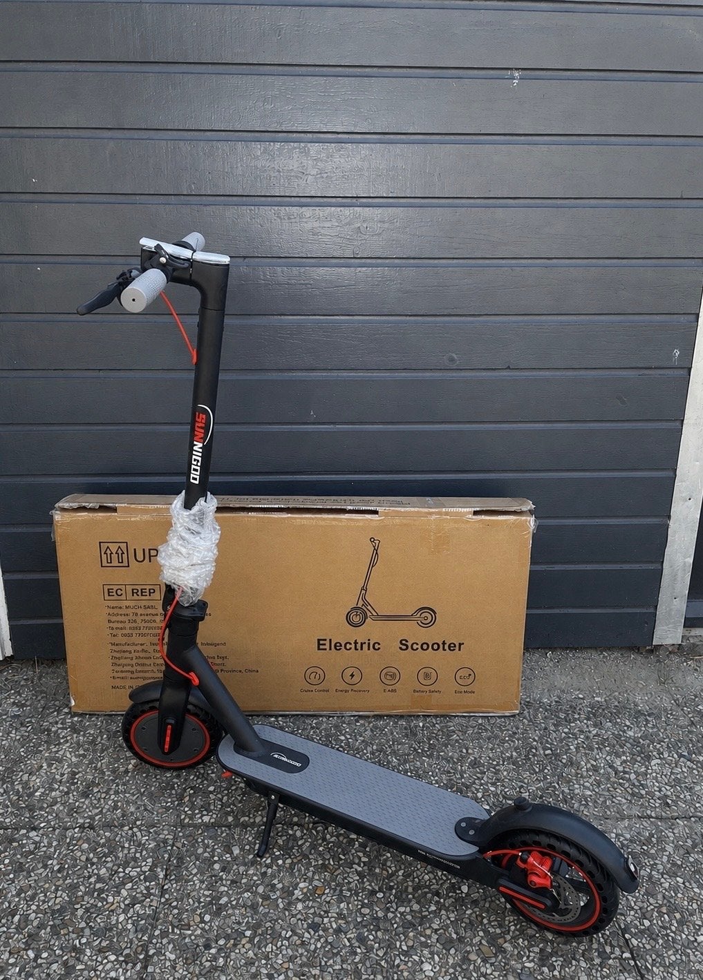 Sunnigoo Elektrische Step nieuw met doos, Ophalen of Verzenden, Nieuw, Elektrische step (E-scooter)