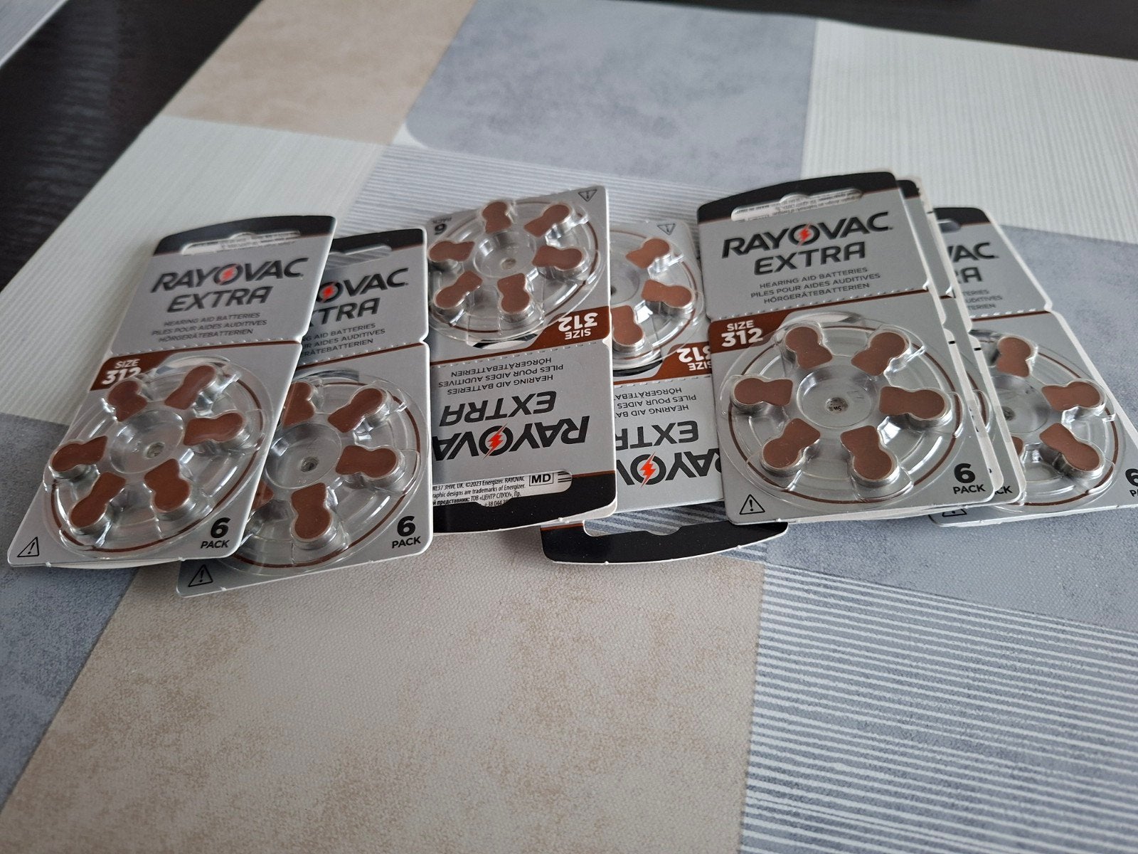 Rayovac Extra gehoorapparaat batterijen 13 pakje datun 03/20, Ophalen of Verzenden, Nieuw