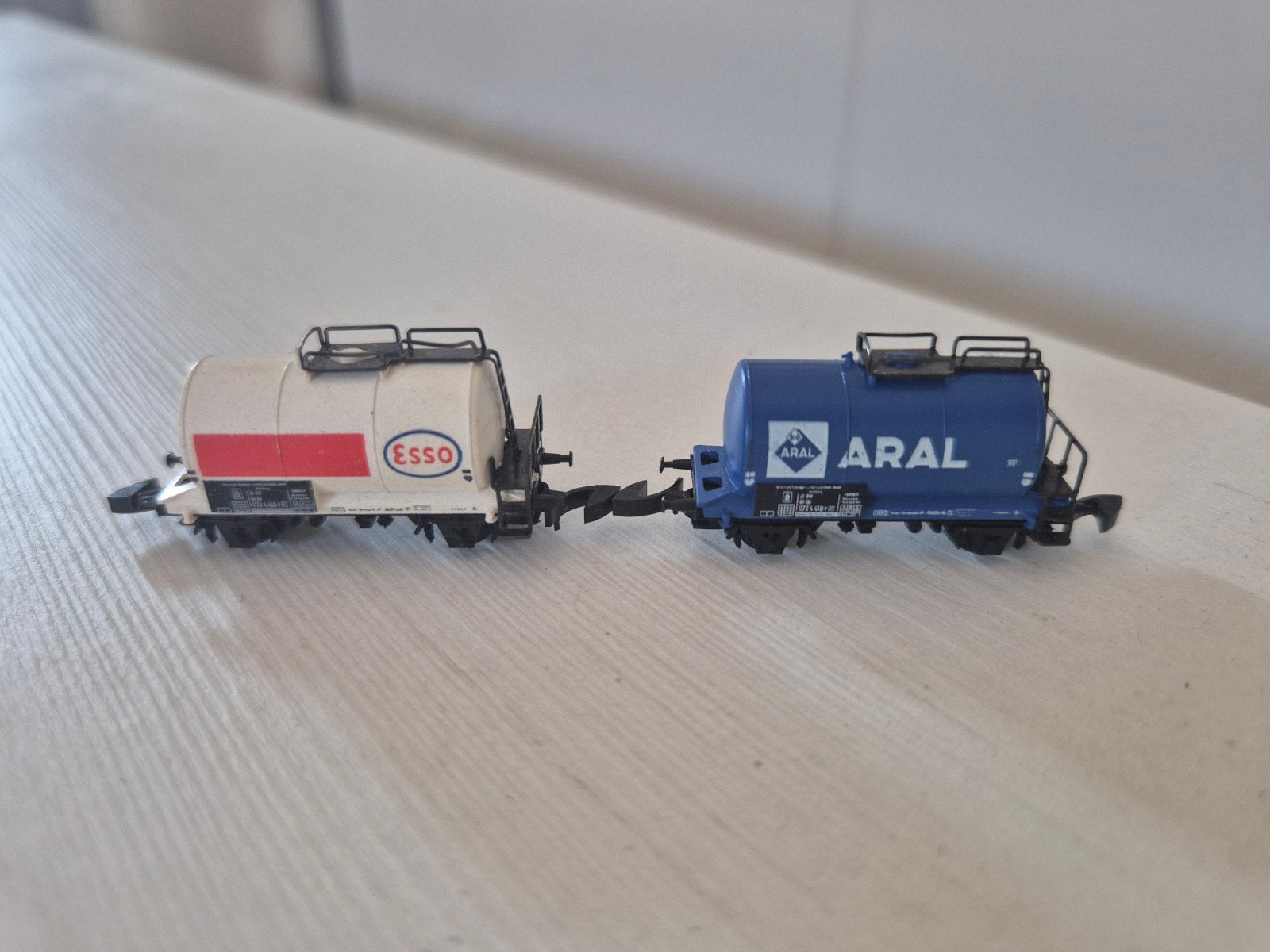 2 Märklin miniclub ketelwagons 8612/8613 Z-spoor, Wisselstroom, Gebruikt, Wagon, Ophalen of Verzenden