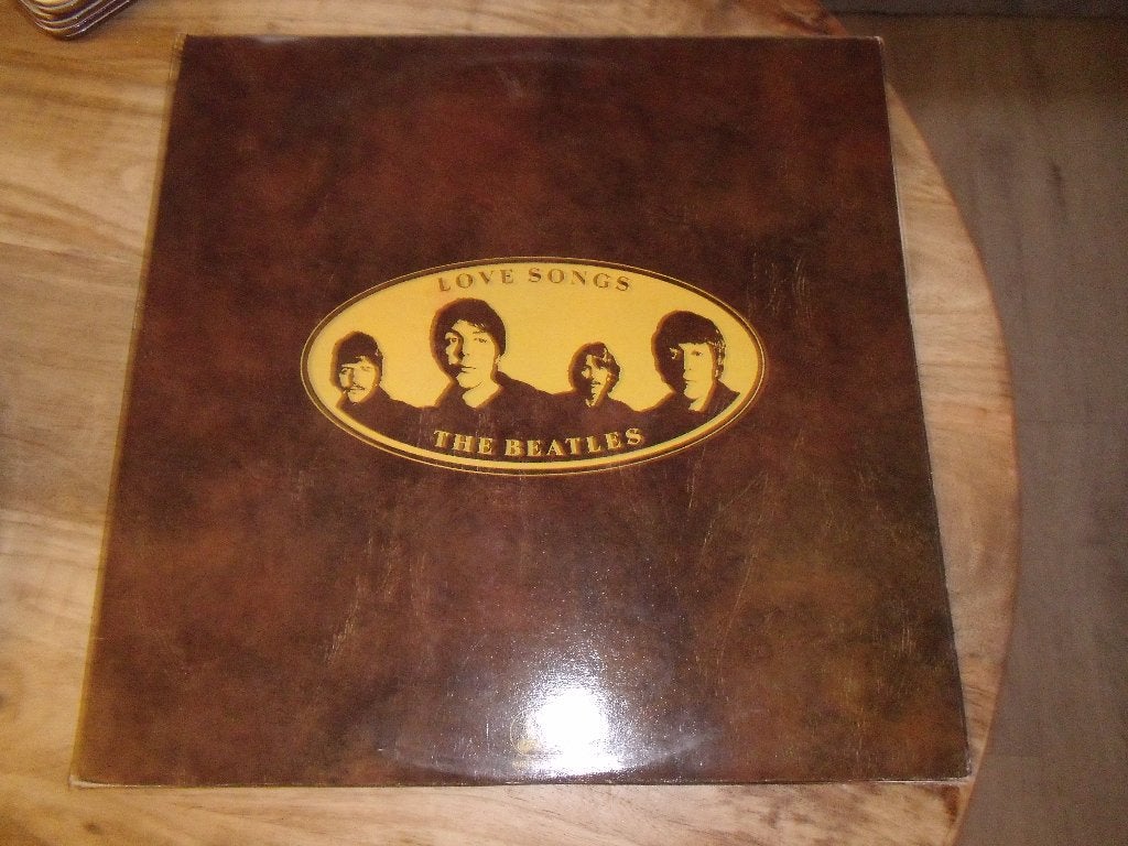 dubbel LP Beatles love songs 1977, Cd's en Dvd's, Vinyl | Pop, Verzenden, Overige formaten, Dubbel-LP, 1970 - 1979