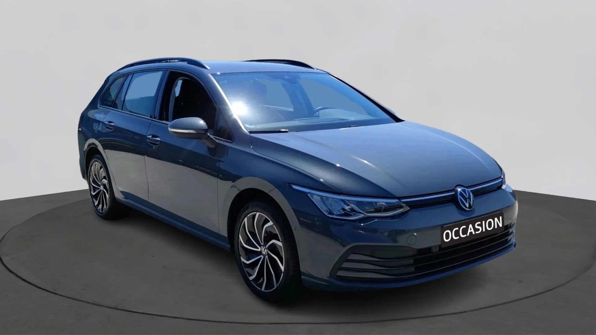 Volkswagen Golf Variant 1.0 eTSI Life Business | Ergo stoel, Gebruikt, 680 kg, Origineel Nederlands, 19 km/l